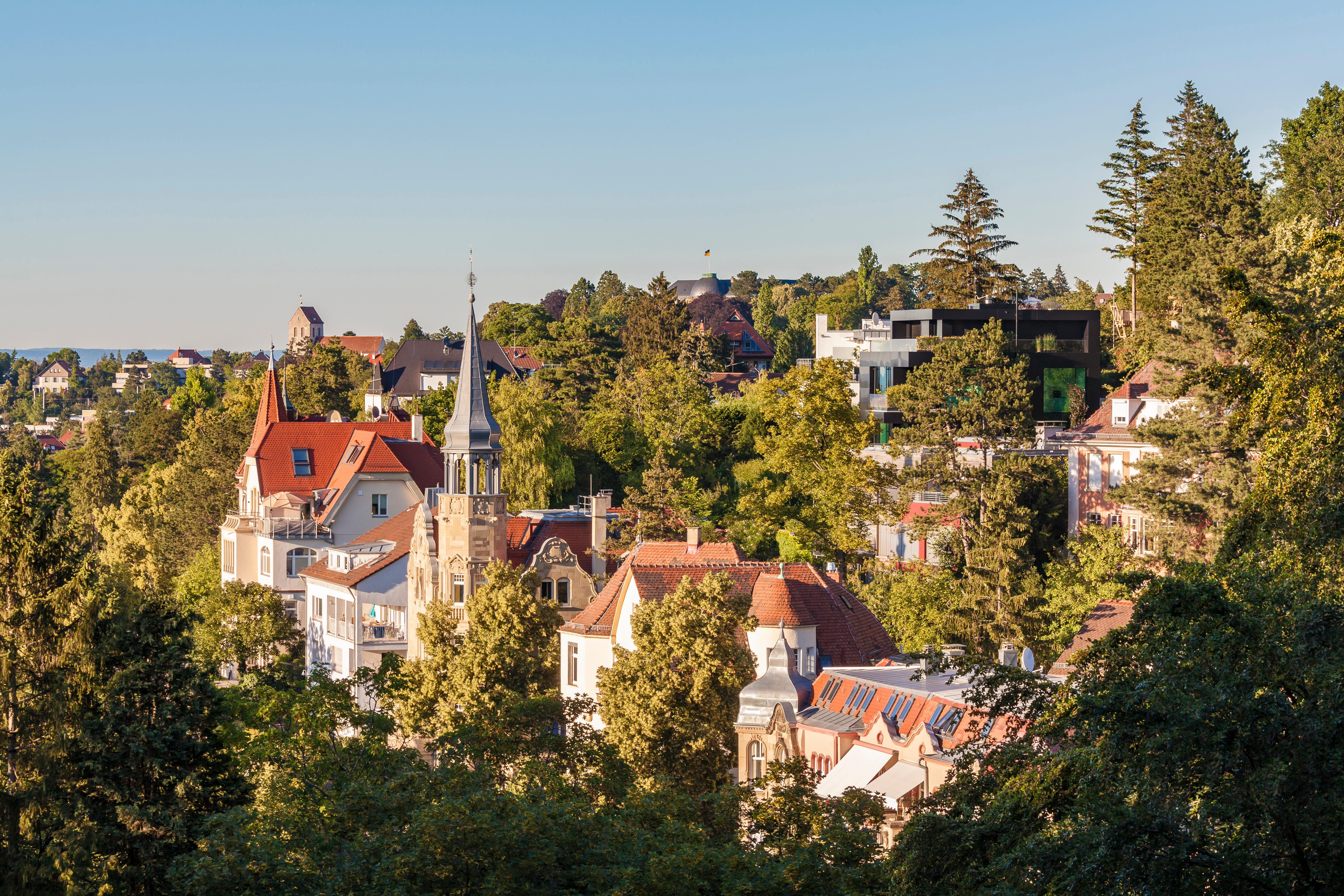 Freistehendes Einfamilienhaus mit Garten